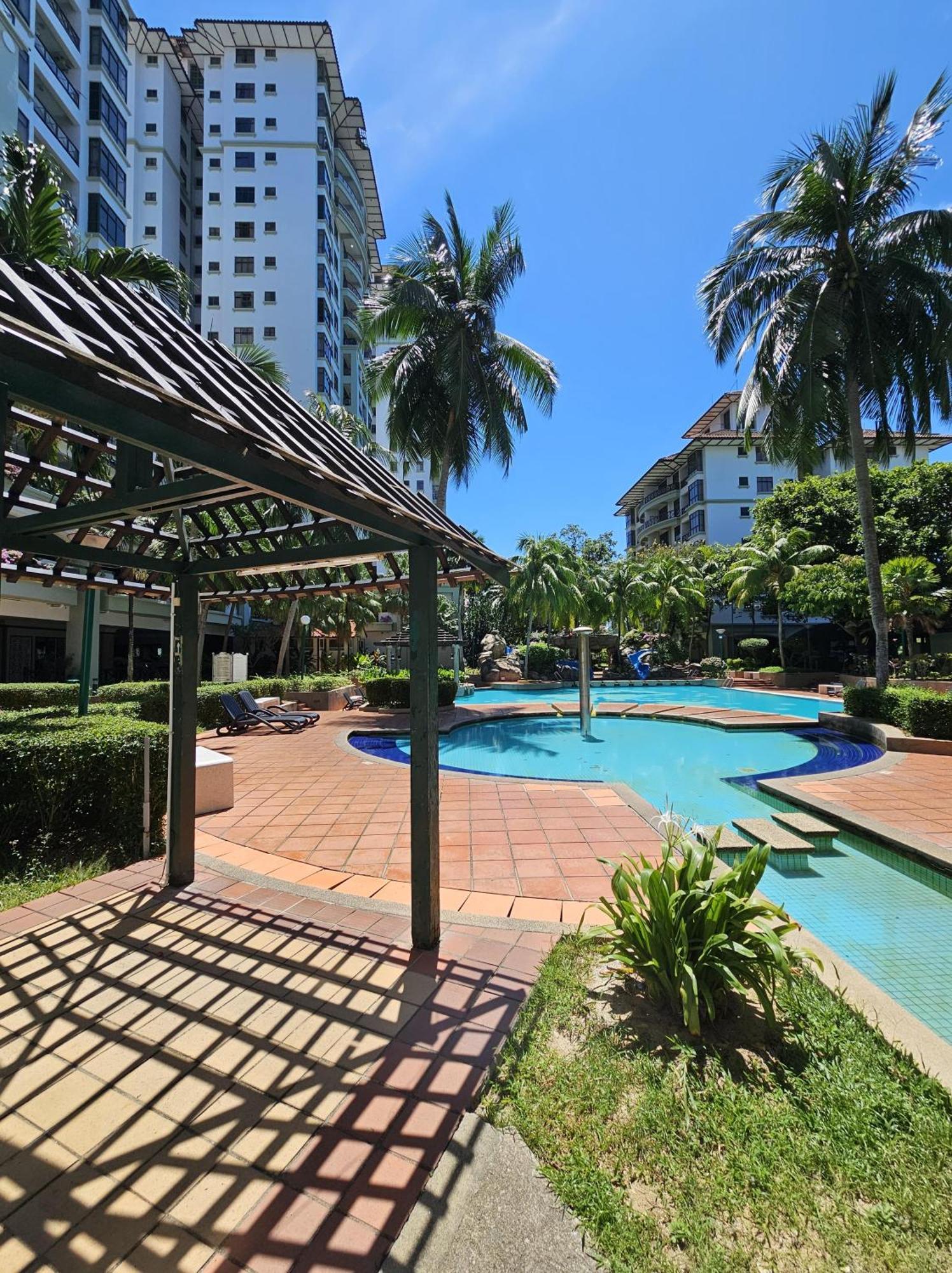 Good2Stay Apartment 6-8Pax L 3R2B L 2 Parking L Coway Water L Unifi I Swimming Pool Malacca Extérieur photo